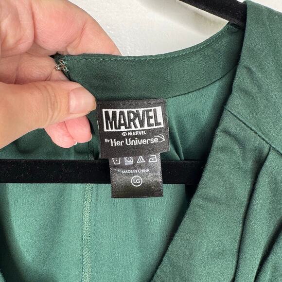 Her Universe Exclusive Marvel Loki Dress Green Gold Superhero Cosplay Pockets L - Picture 9 of 14